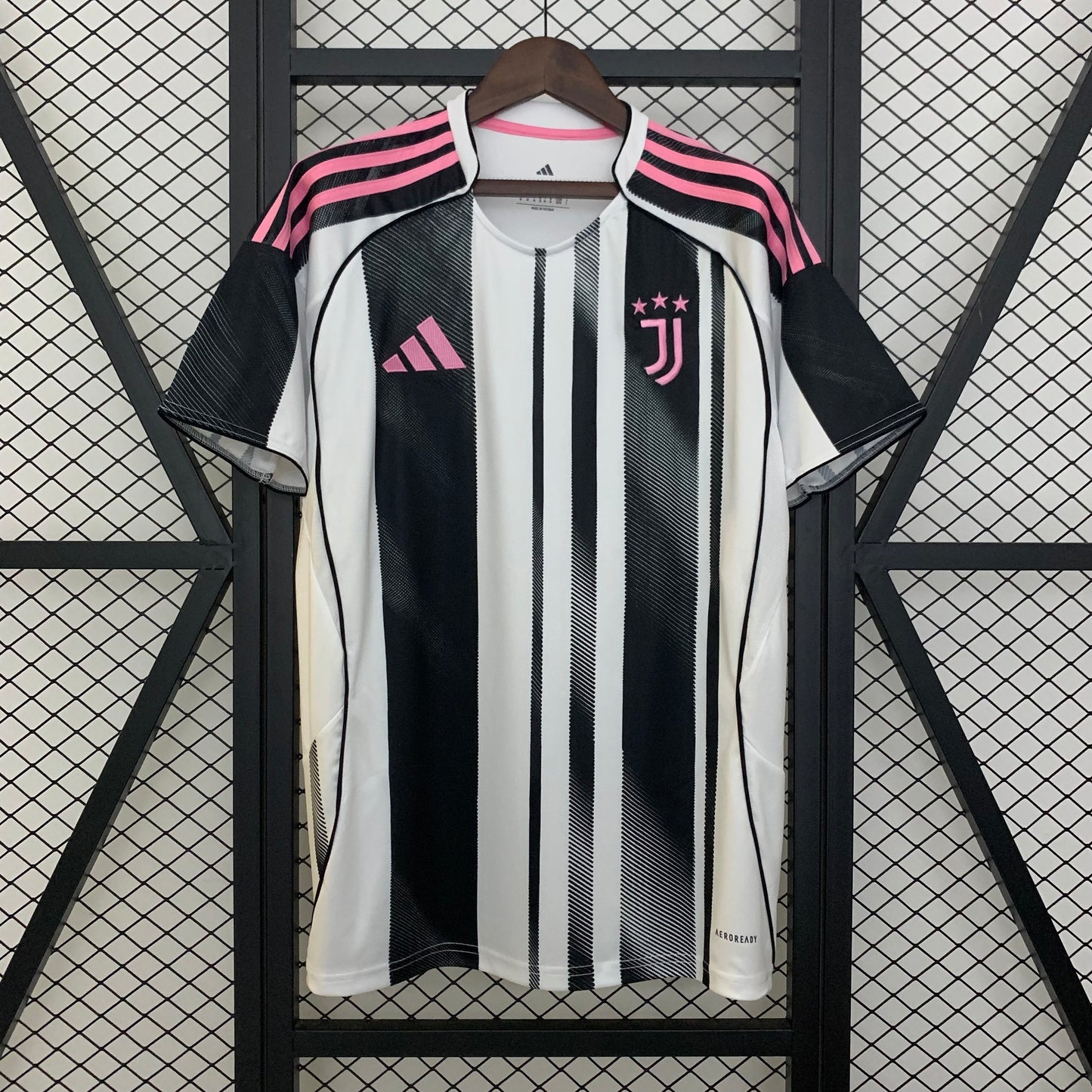 Juventus 25/26 Home Fan Version