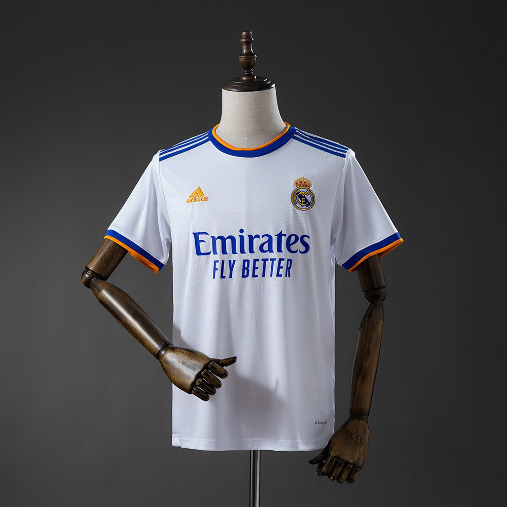 Real Madrid 21/22 Home Retro