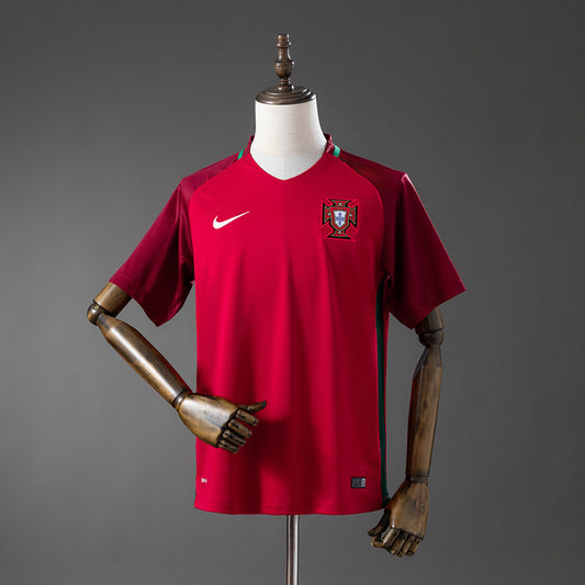 Portugal 16/17 Home Retro