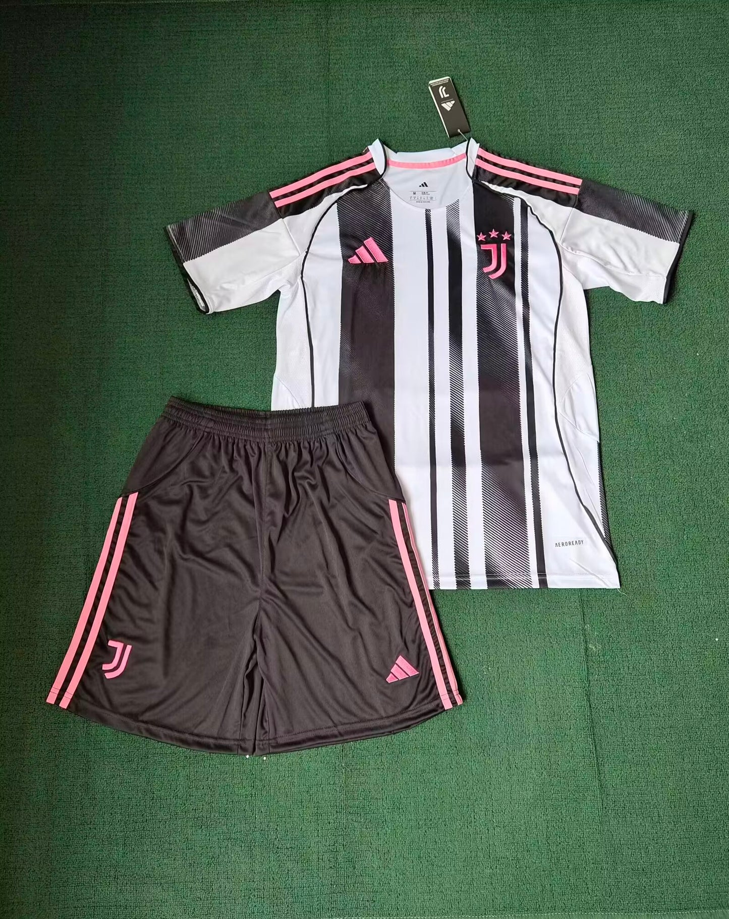 Juventus 25/26 Home Adult Set