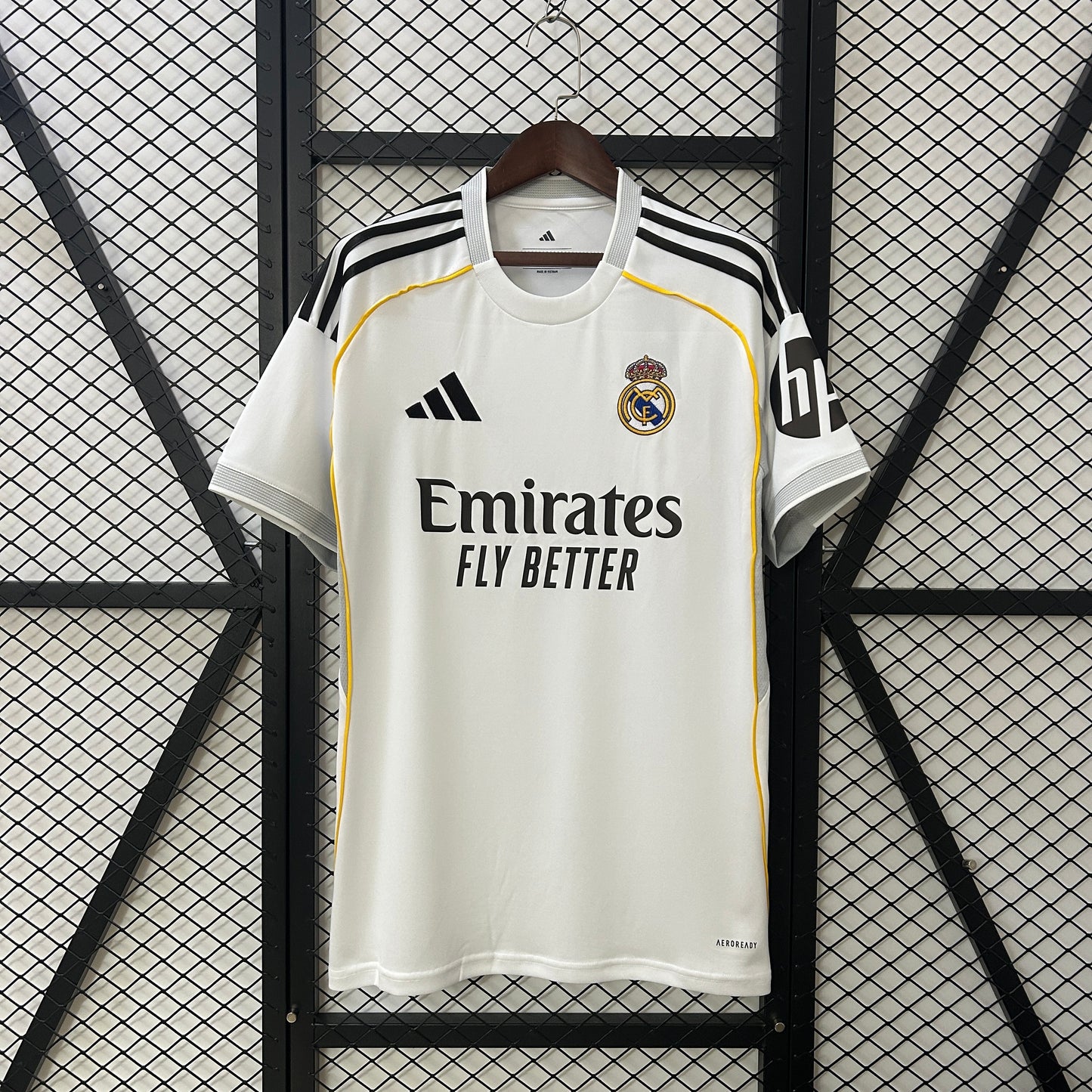 Real Madrid 25/26 Home Fan Version