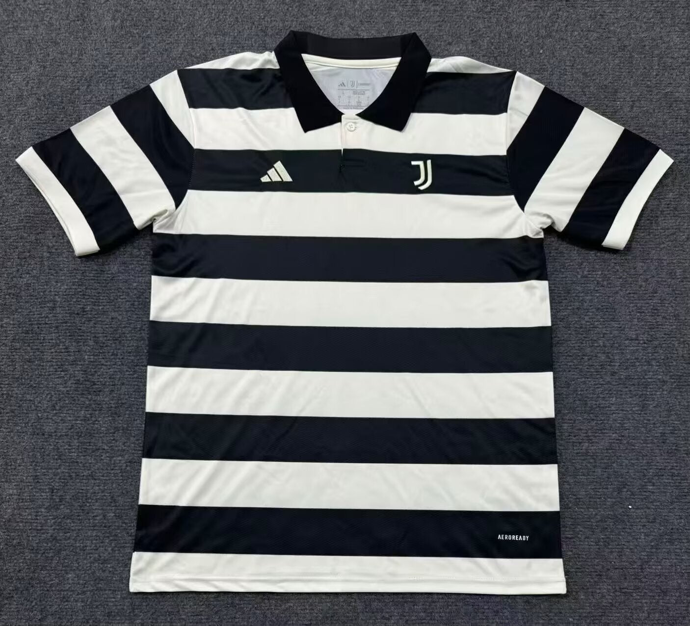 Juventus 25/26 4th Fan Version