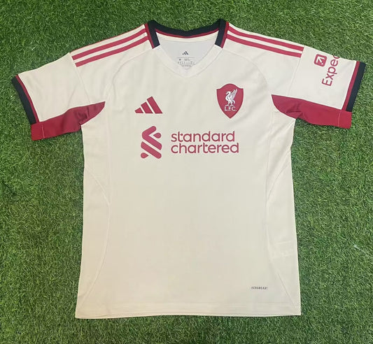 Liverpool 25/26 away fan version