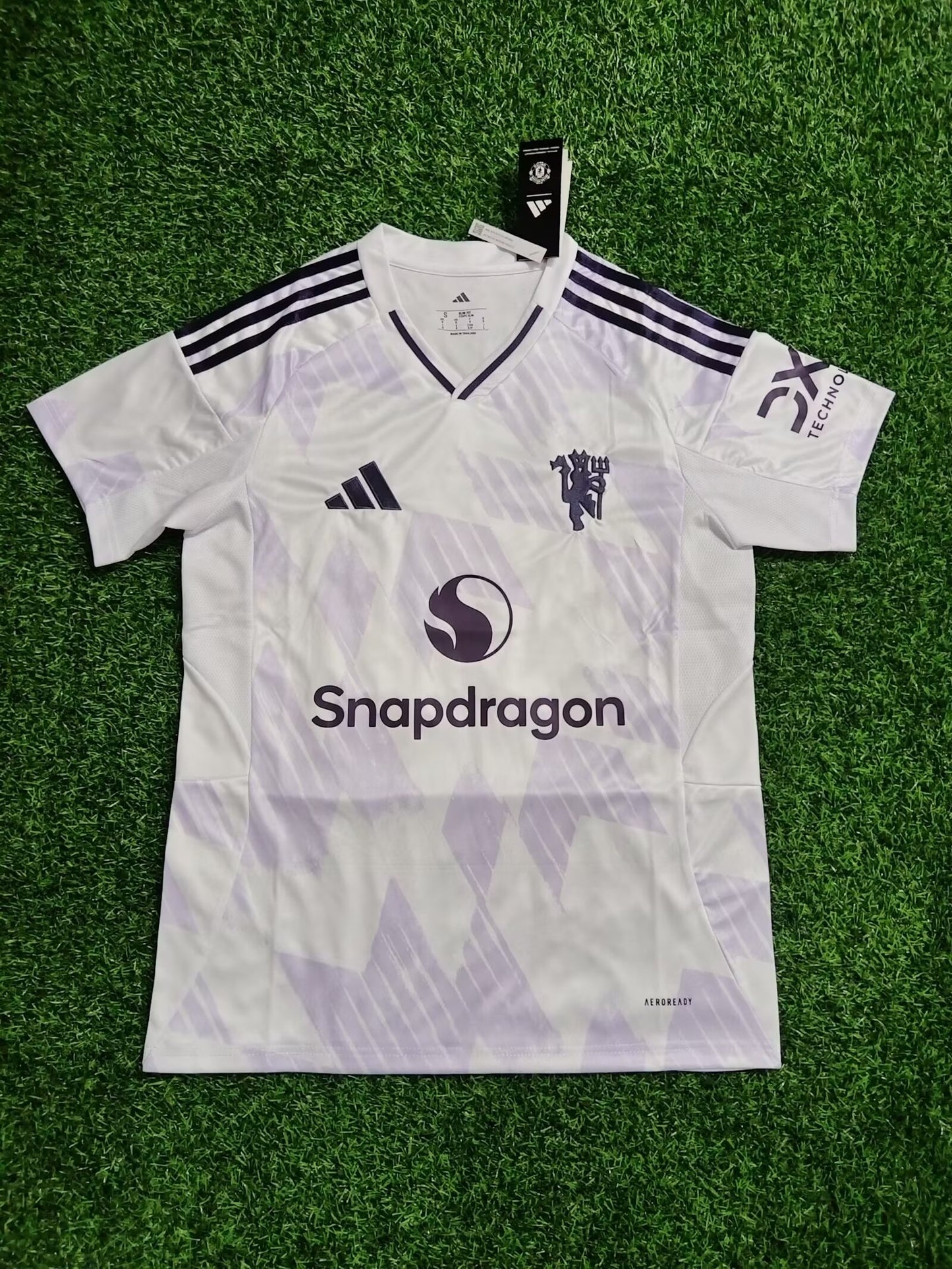 Manchester United 25/26 Away Fan Version