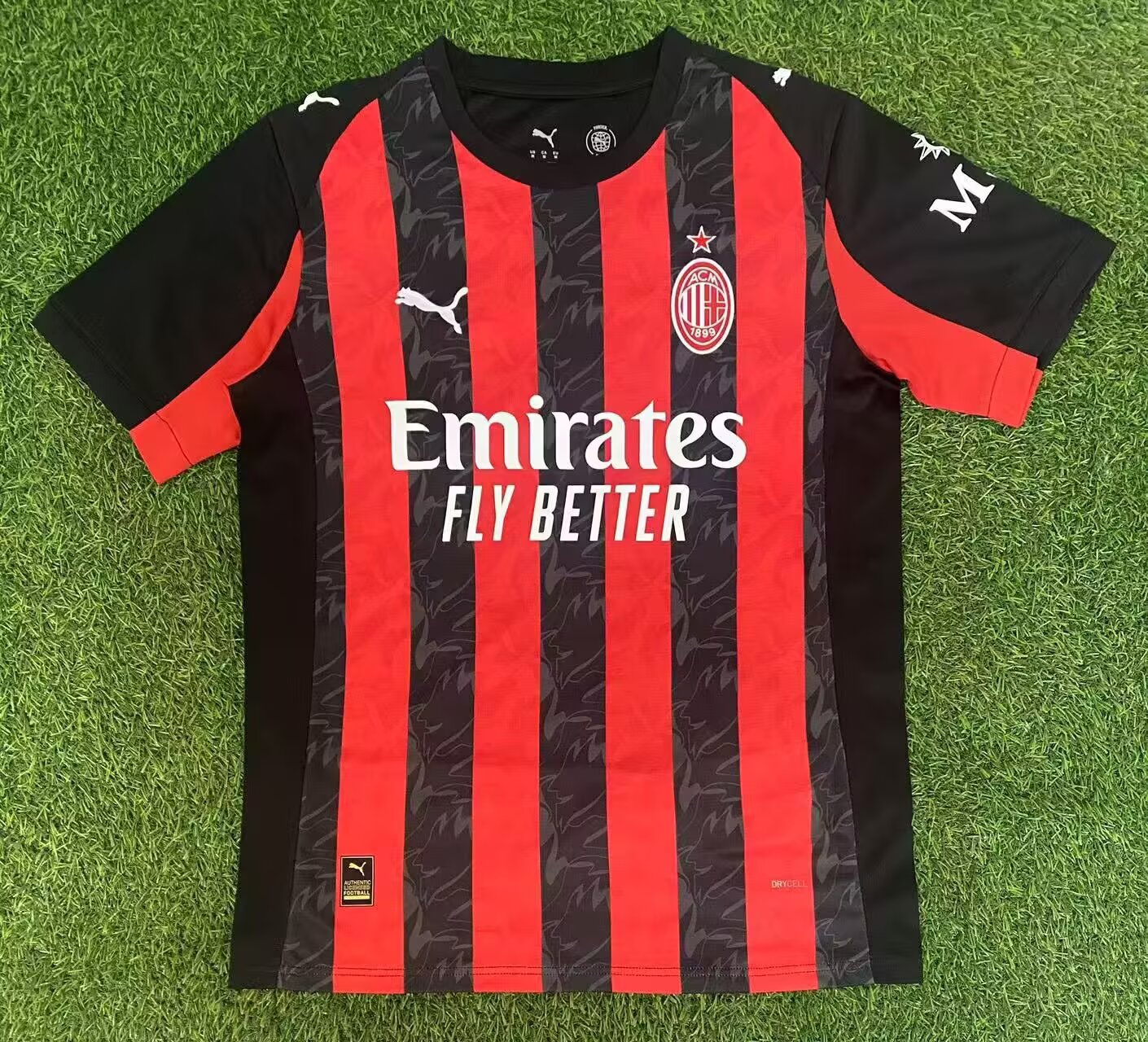 AC Milan 25/26 Home Fan Version