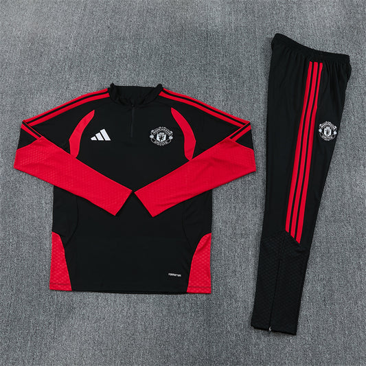 Manchester United 26/27 Tracksuit (Black)